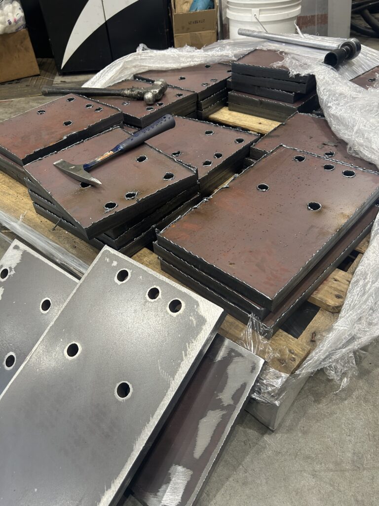 DM1100 dc deburring and edge rounding machine handles even the worst samples