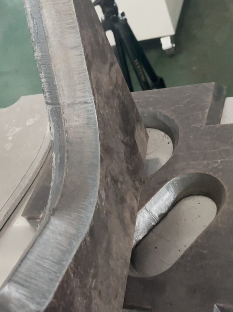 revolution series fiber laser k bevel sample cut